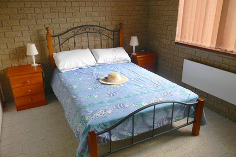 The Beach House - Holiday Sunshine Coast 2