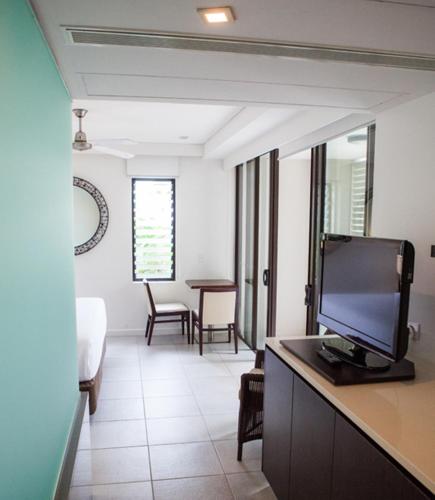 Sea Temple 161 - Luxury Studio - Sunshine Coast Tourism 5