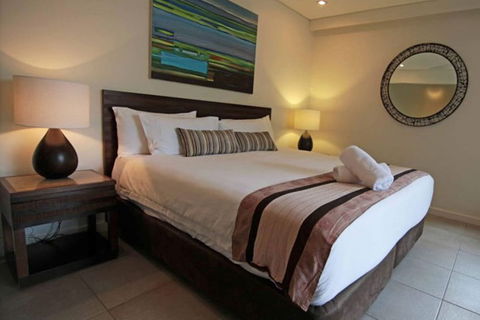 Sea Temple 132 - Luxury Studio - Sunshine Coast Tourism 6