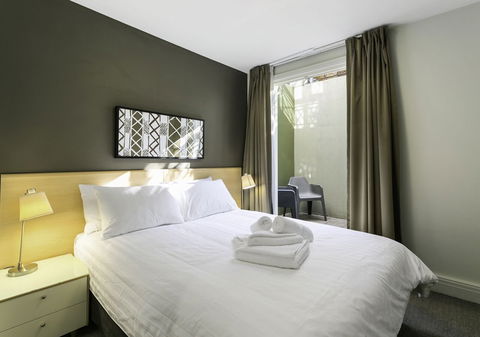 DARLING A Tidy Space In A Great Location - Holiday Sunshine Coast 1
