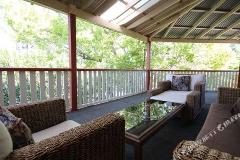 Abernethy House - Holiday Sunshine Coast 4