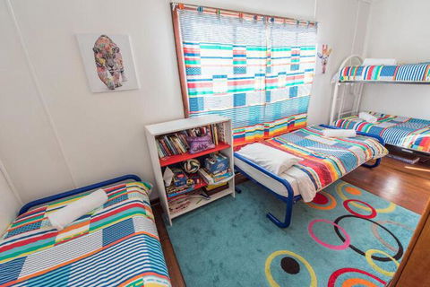 Miramar Cottage - Sunshine Coast Tourism 7