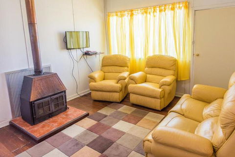Miramar Cottage - Sunshine Coast Tourism 6