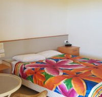 A Country View Motel - Ilbilbie - Sunshine Coast Tourism