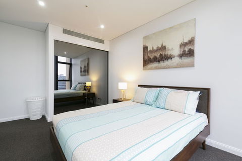 High-End Riverside Home - Holiday Sunshine Coast 4
