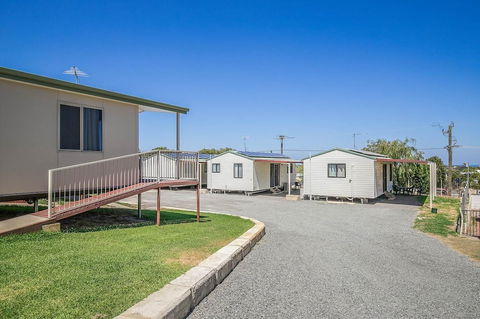 Twin Waters Caravan Park - Dawesville - Holiday Sunshine Coast 0