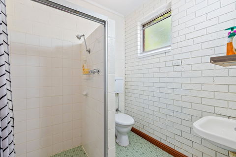 Albion Hotel Motel - Holiday Sunshine Coast 4