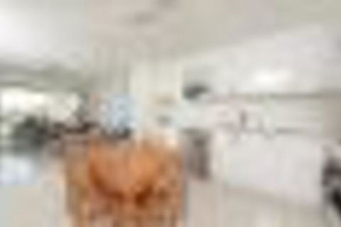 Lakeview Apartments Suite 17 - Sunshine Coast Tourism 0