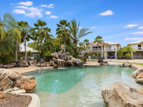 Live Love Laugh Travel Entire 2 Bdrm Villa - Holiday Sunshine Coast 5