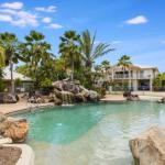 Live Love Laugh Travel Entire 2 Bdrm Villa - Holiday Sunshine Coast 0