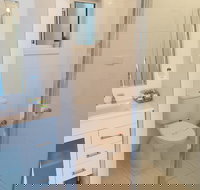 Saltwater Apartments - Sunshine Coast Tourism