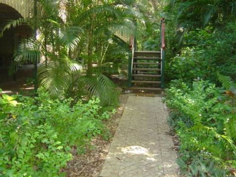 Appian Beach House - Holiday Sunshine Coast 1