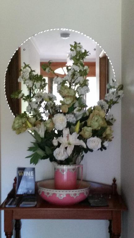 Beezneez B & B - Sunshine Coast Tourism 6