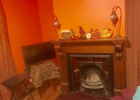 Globe Guesthouse - Holiday Sunshine Coast 5
