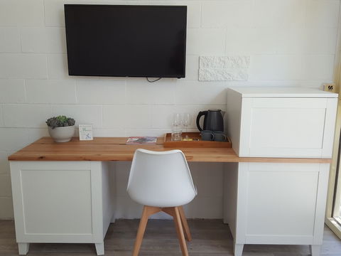 Beach Holiday Apartments Motel - Holiday Sunshine Coast 4