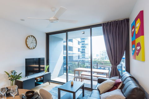 Airtrip Apartments On Cordelia - Holiday Sunshine Coast 2