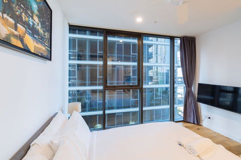 Airtrip Apartments On Cordelia - Holiday Sunshine Coast 4