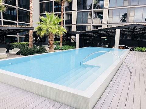 Comfy 2-Bedroom Apartment Level 5 - Sunshine Coast Tourism 0