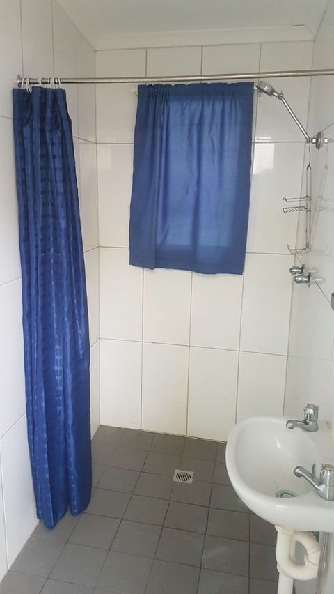 Darwin Hostel - Sunshine Coast Tourism 5