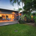 Bali House Luxury Holiday Home - Sunshine Coast Tourism 0