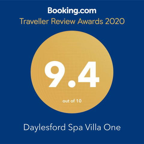 Daylesford Spa Villa One - Sunshine Coast Tourism 2