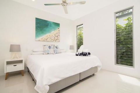 Iluka Beach Villa - Sunshine Coast Tourism 2