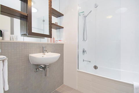 AquawatersatBelongil - Holiday Sunshine Coast 5