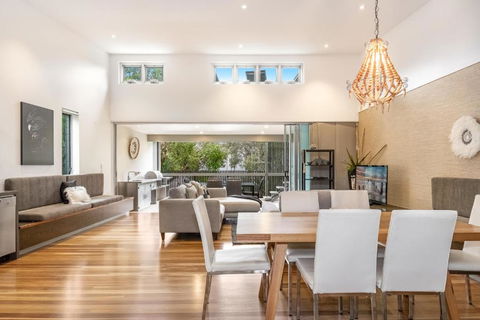 AquawatersatBelongil - Holiday Sunshine Coast 6