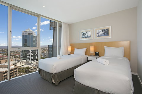 Orchid Residences - HR Surfers Paradise - Sunshine Coast Tourism 6