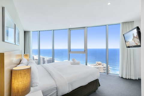 Orchid Residences - HR Surfers Paradise - Sunshine Coast Tourism 3
