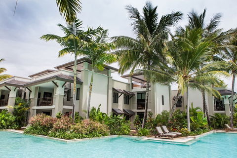 Sea Temple - 131 Luxury Swimout - Sunshine Coast Tourism 0