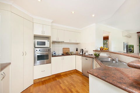 1 / 22 Paterson Street Byron Bay Solaris - Sunshine Coast Tourism 1