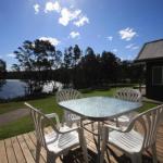 Sea Shell Chalet At Berrara Chalet - Holiday Sunshine Coast 0