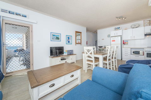 Del Rae Unit 15 Shoal Bay - Sunshine Coast Tourism 3