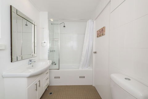Del Rae Unit 15 Shoal Bay - Sunshine Coast Tourism 6
