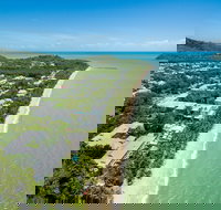 Belle Escapes - Poolside Apartment Alamanda Beachfront Resort 56