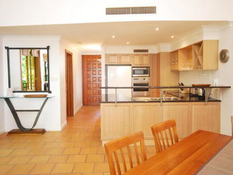 The Point No.4 - Sunshine Coast Tourism 3