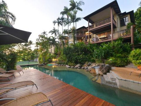 The Point No.4 - Sunshine Coast Tourism 0
