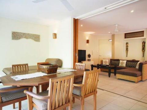 Surya Beachfront Villa No.1 - Sunshine Coast Tourism 3