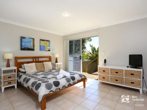 Angourie Blue 1 Great Ocean Views Surfing Beaches - Holiday Sunshine Coast 4