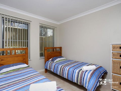 Angourie Blue 1 Great Ocean Views Surfing Beaches - Holiday Sunshine Coast 6