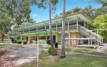 Orchid Beach Apartments - Sunshine Coast Tourism 6