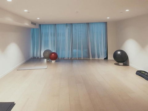 Luxury CBD Pool Gym & Spa - Sunshine Coast Tourism 2