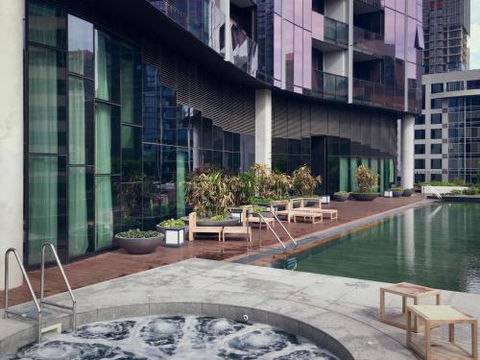Luxury CBD Pool Gym & Spa - Sunshine Coast Tourism 1