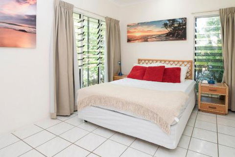 Mango Tree Private Apartments - Sunshine Coast Tourism 1