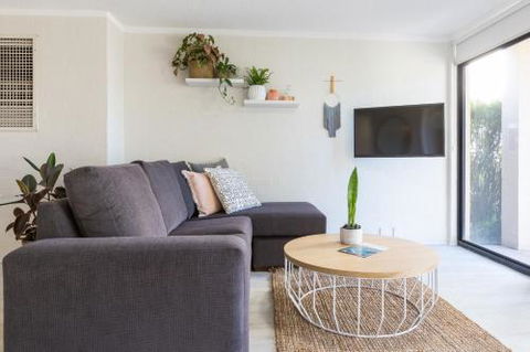 Number 72 Kalbarri Beach Resort - Holiday Sunshine Coast 4