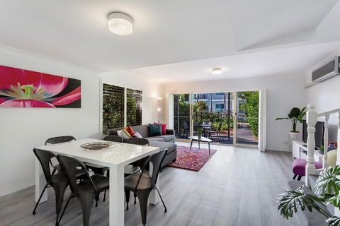 Pacific Blue Townhouse 351 265 Sandy Point Road - Sunshine Coast Tourism 5