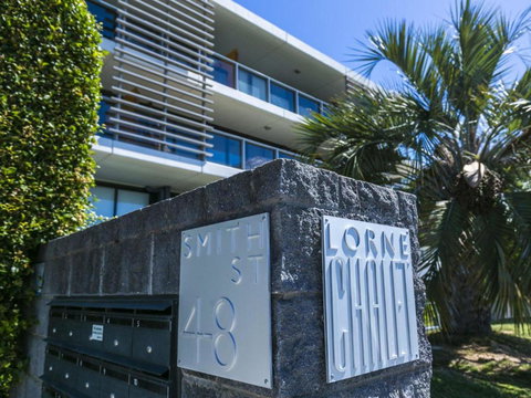 LORNE CHALET APARTMENT 11 Odyssea - Holiday Sunshine Coast 2