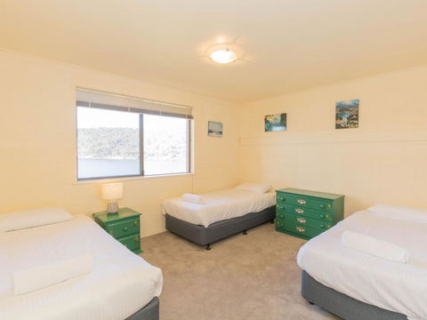 Aranda 3 / 25 Townsend Street - Holiday Sunshine Coast 2