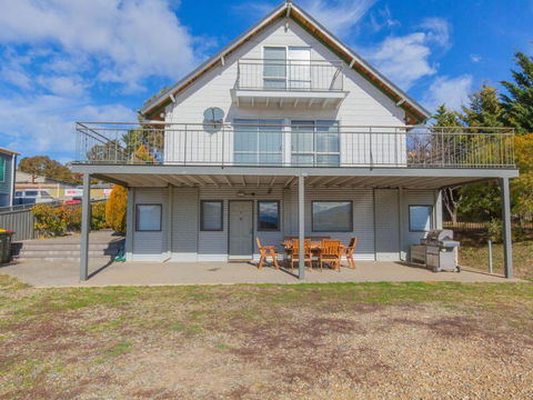 Randalls Place 5 Poley Cow Lane - Sunshine Coast Tourism 4